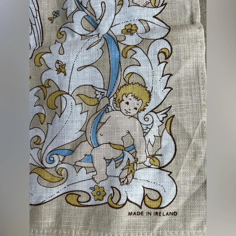 Vintage Royal Baby Stork‎ Irish Linen Tea Towel Made in Ireland 18.5 x 29 Wales